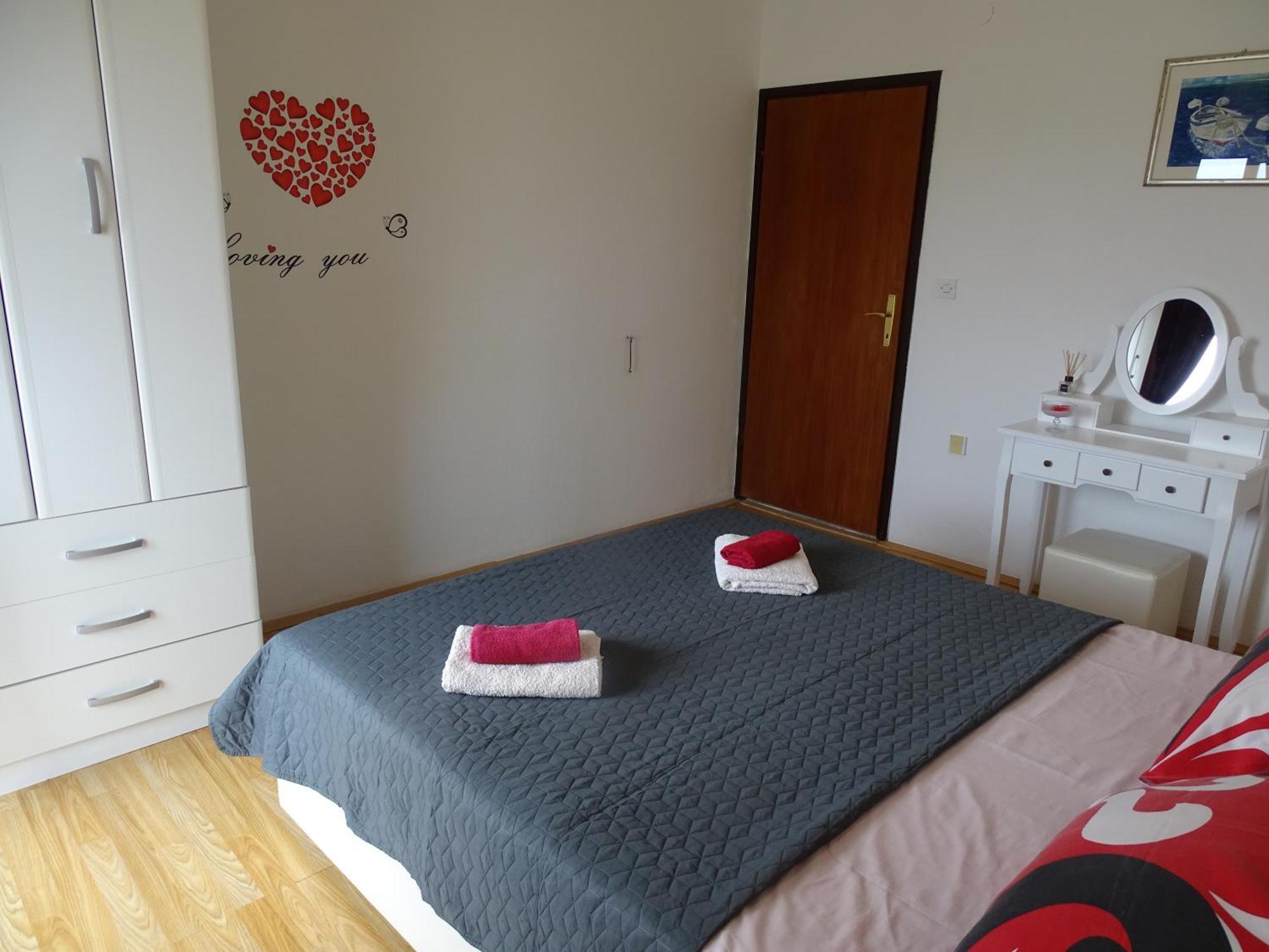 Apartments Sime Dinjiška エクステリア 写真